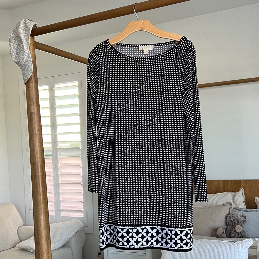 MICHAEL Michael Kors Black and White Long Sleeve Dress